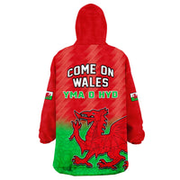 Wales Football Wearable Blanket Hoodie World Cup 2022 Come On Cymru Yma O Hyd - Wonder Print Shop