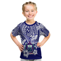 Blaues Kids T-Shirt mit Tribal-Mustern, Schildkröte und Wappenprint vorn