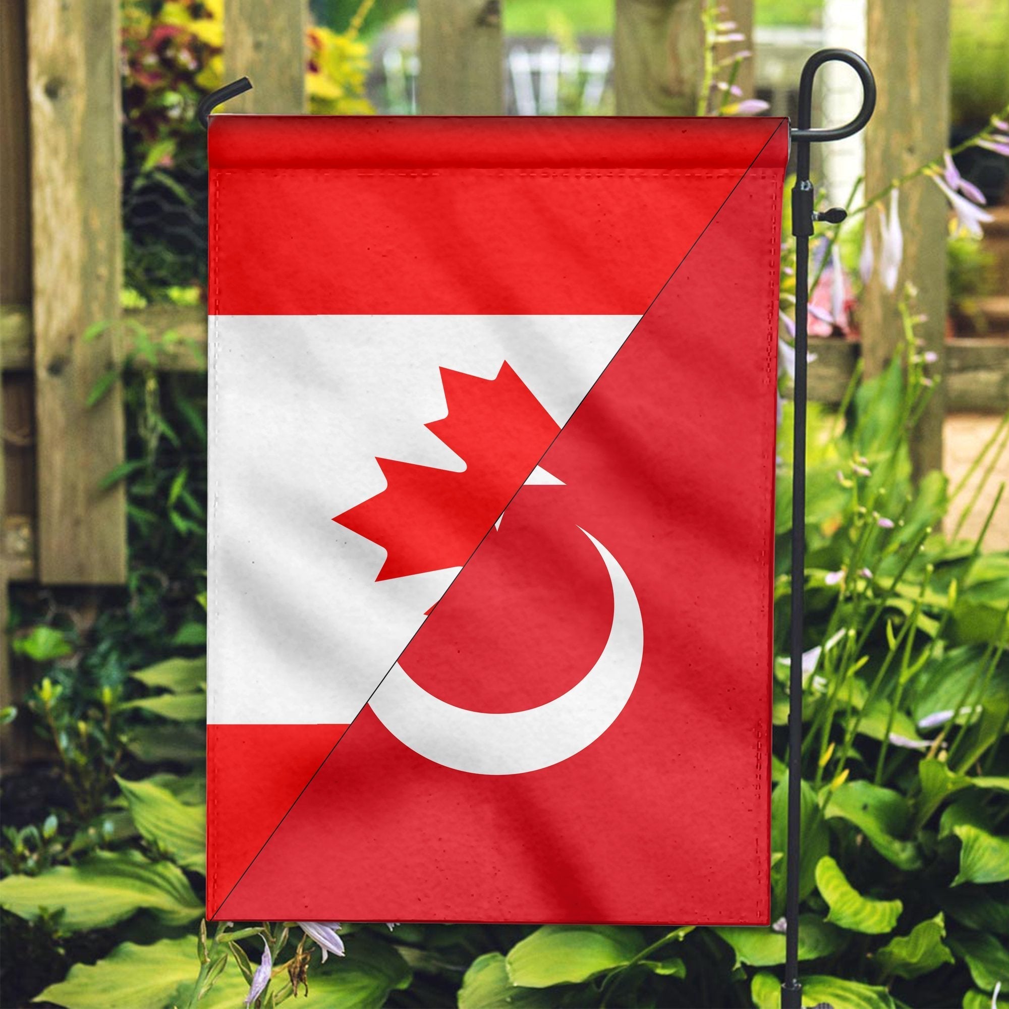 canada-flag-with-turkey-flag