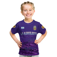 Kids purple football T-shirt with Argentina badge and LA ALBICELESTE front graphic