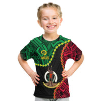 Children's graphic T-shirt with Vanuatu crest and tribal pattern, black with green and red