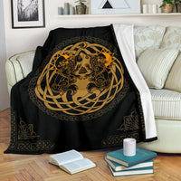 viking-skoll-and-haiti-blanket