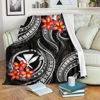 polynesian-hawaii-premium-blanket-black-plumeria