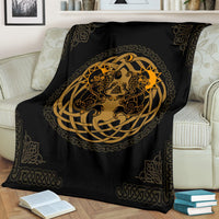viking-skoll-and-haiti-blanket