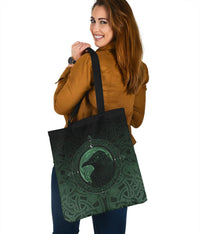 viking-tote-bag-ethnic-odin-raven-green