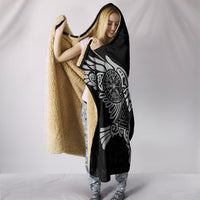 viking-hooded-blanket-the-raven-of-odin-tattoo
