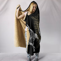 viking-hooded-blanket-raven-valknut-and-vegvisir