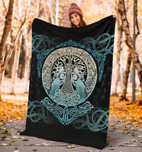 viking-blanket-yggdrasil-and-ravens