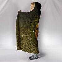 viking-hooded-blanket-ethnic-odin-raven-gold