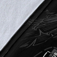 viking-blanket-mjolnir