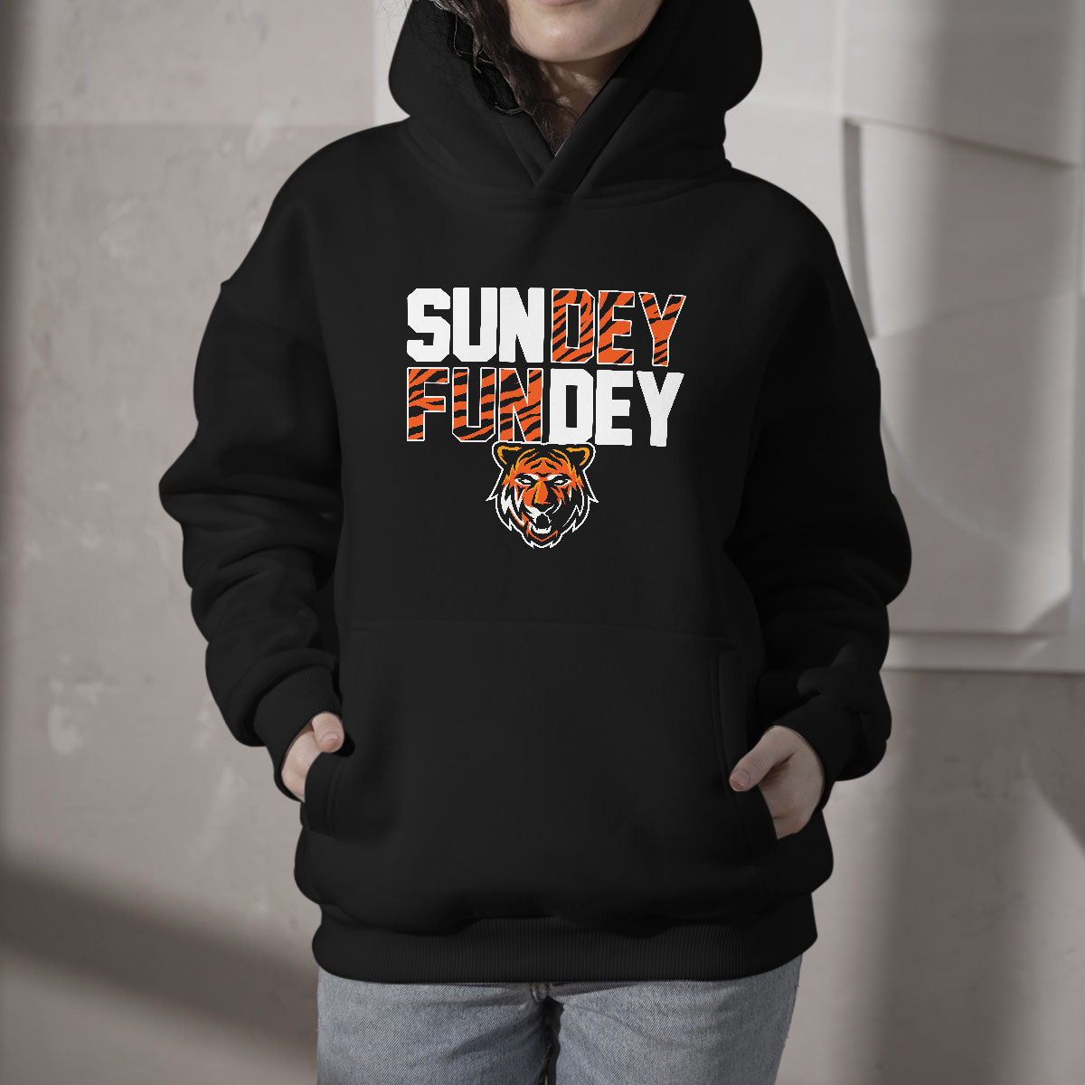 Sundey Fundey Fear Da Tiger Rule The Jungle King Of Da North Hoodie - Wonder Print Shop