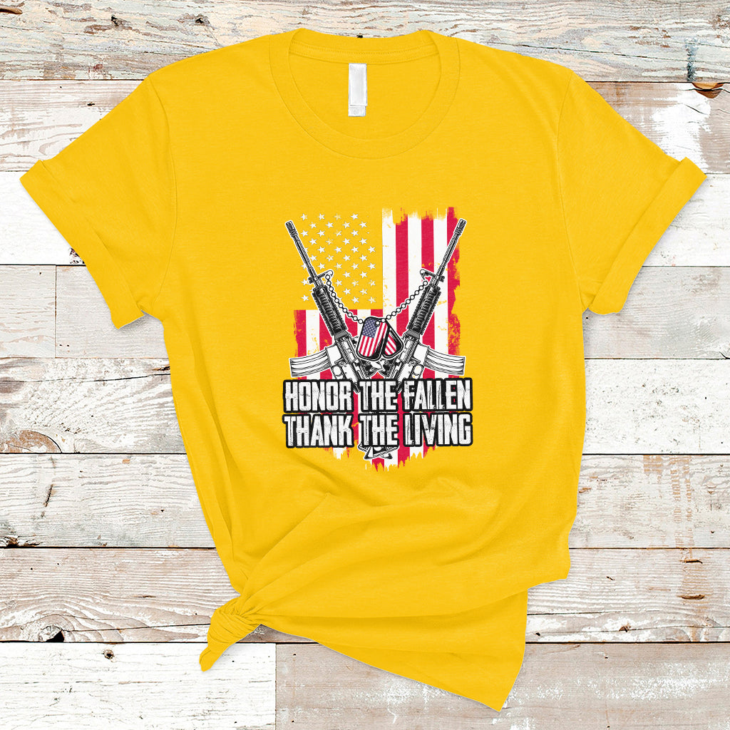 Honor The Fallen Thank The Living Memorial Day Veterans Day T-Shirt - Wonder Print Shop