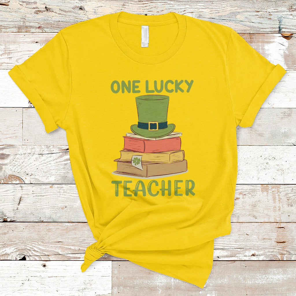 One Lucky Teacher St Patricks Day Lepreachaun Shamrock Books T Shirt - Wonder Print Shop