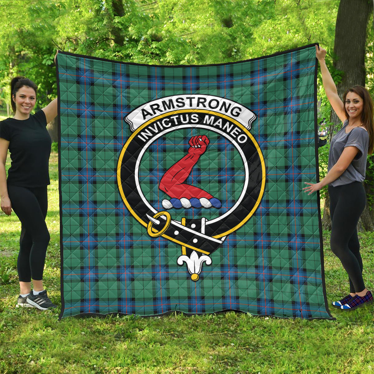 armstrong-ancient-clan-crest-tartan-quilt-tartan-plaid-quilt-with-family-crest