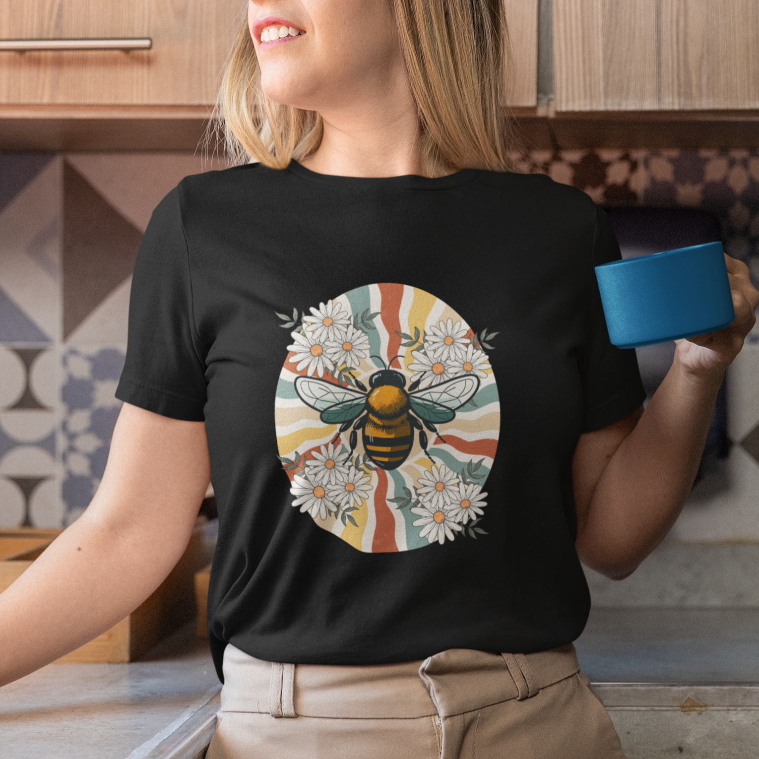 Vintage Bee Daisy Flowers Retro Groovy T Shirt For Women - Wonder Print Shop