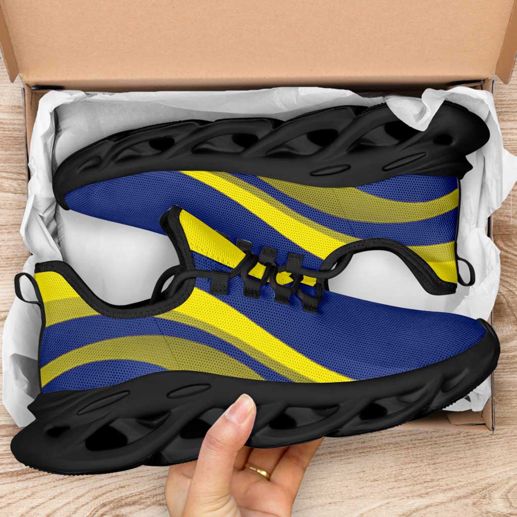 Curacao Football Clunky Sneakers Flag-Inspired Curve Style