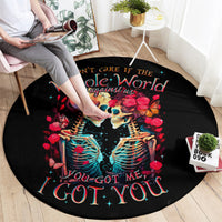 couple-skull-round-carpet-i-dont-care-if-the-whole-world-is-against-us