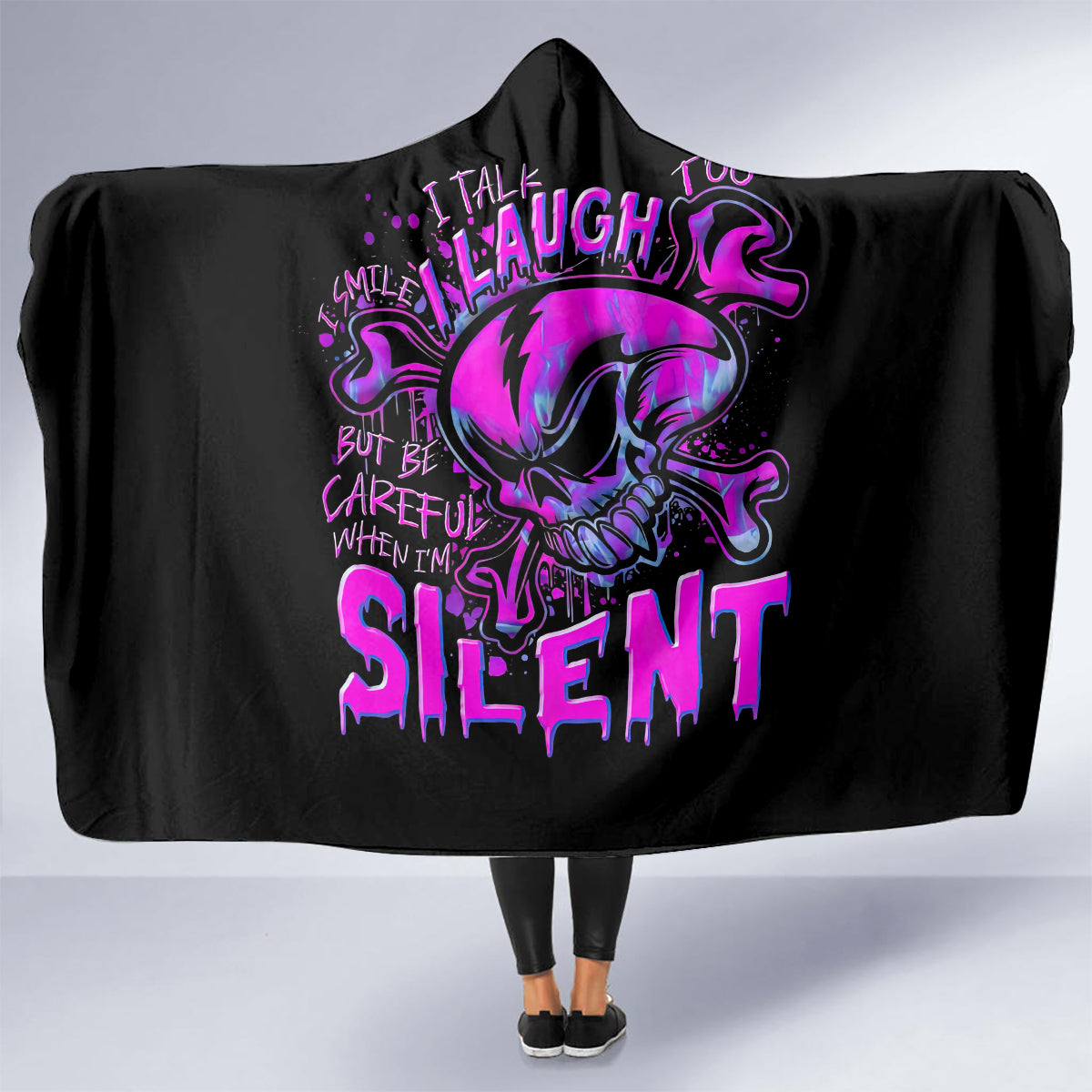 graffiti-skull-hooded-blanket-i-talk-i-smile-but-be-carefull-when-i-silent