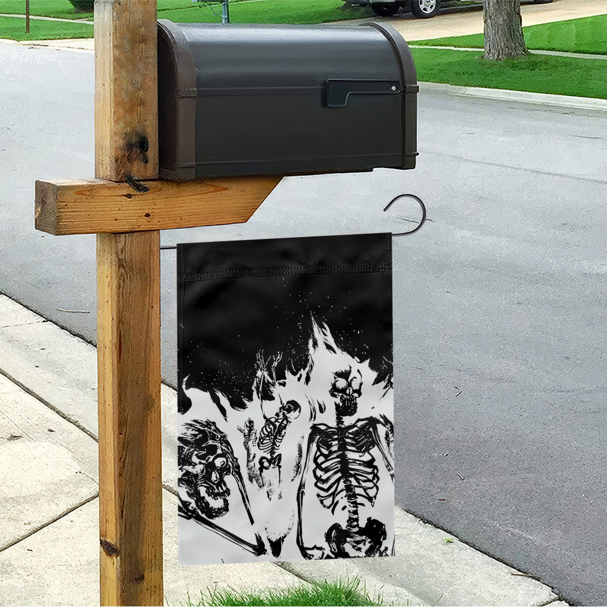 Fire Skull Garden Flag Scream In Fire - Wonder Print Shop