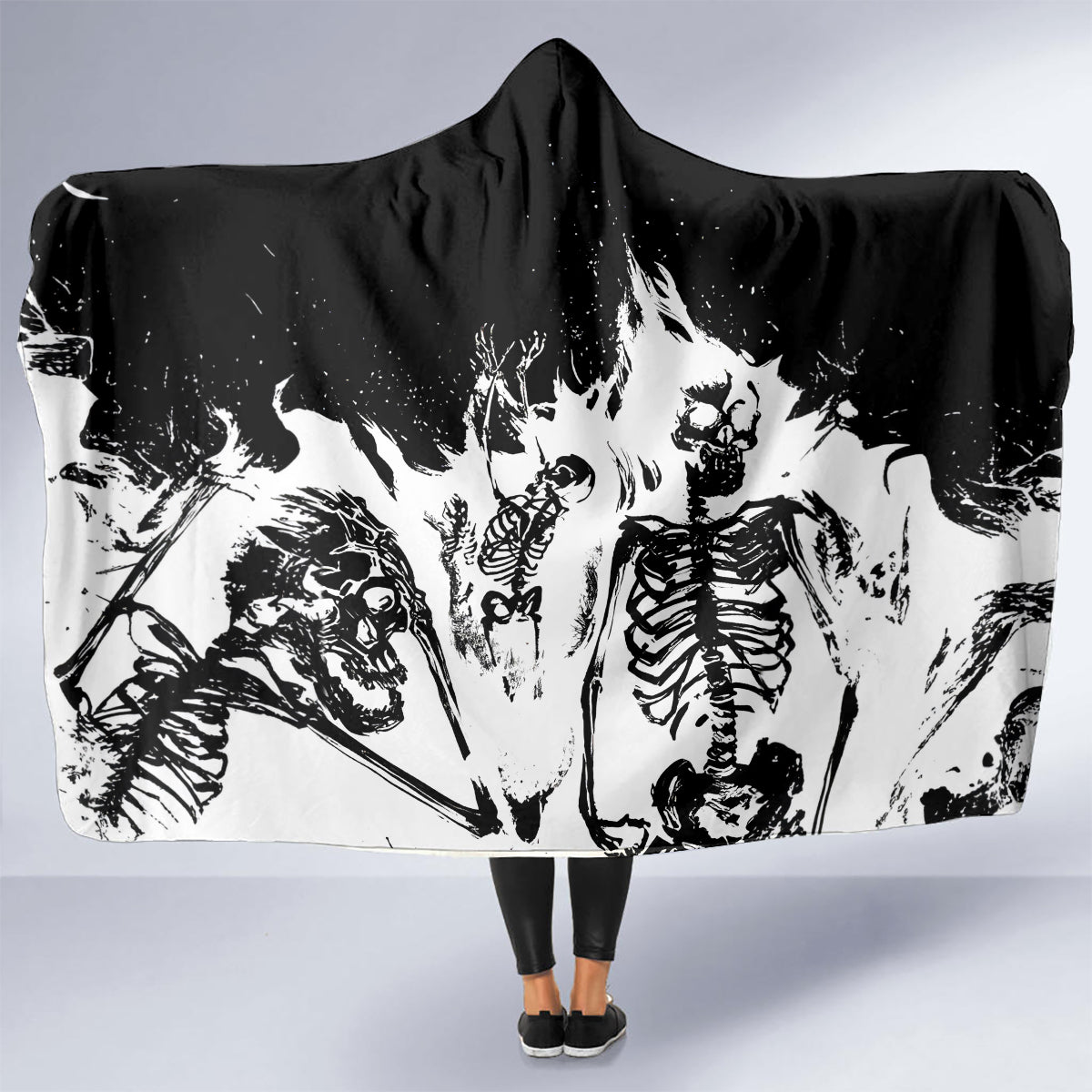 fire-skull-hooded-blanket-scream-in-fire