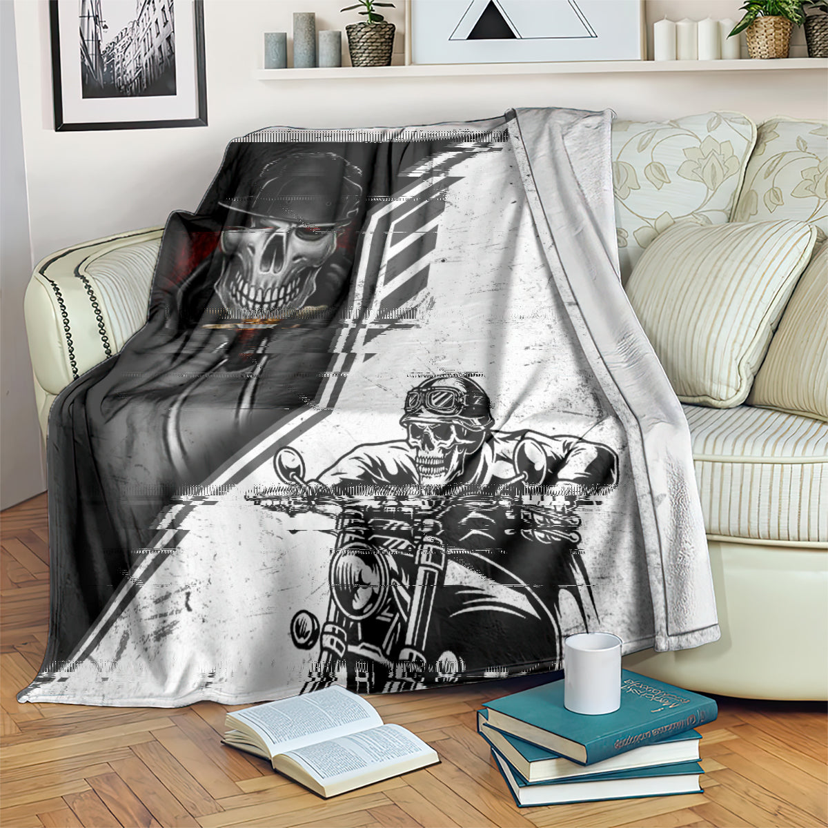 skull-blanket-riding-motocycle
