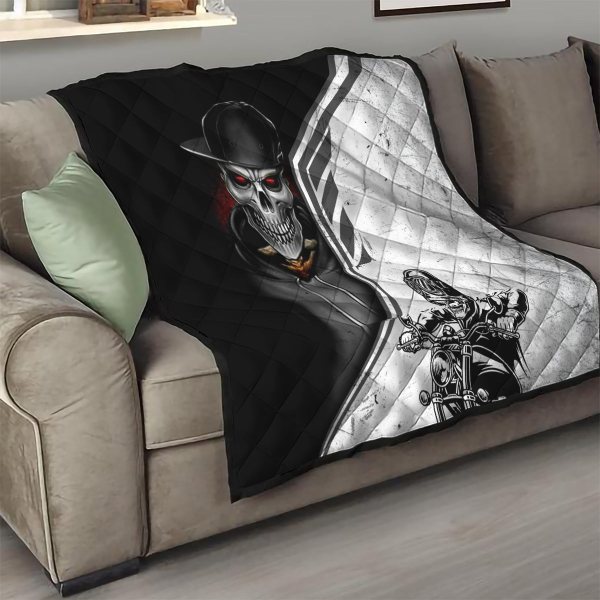 Skull Quilt Riding Motocycle - Wonder Print Shop