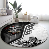 skull-round-carpet-riding-motocycle