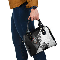 skull-shoulder-handbag-riding-motocycle