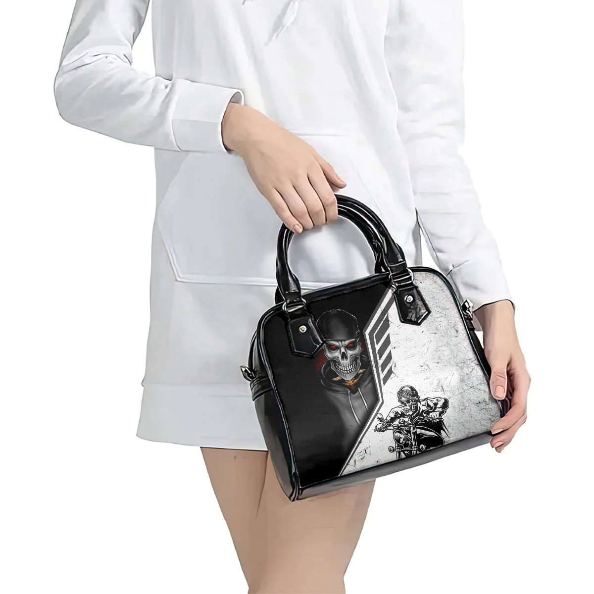 skull-shoulder-handbag-riding-motocycle