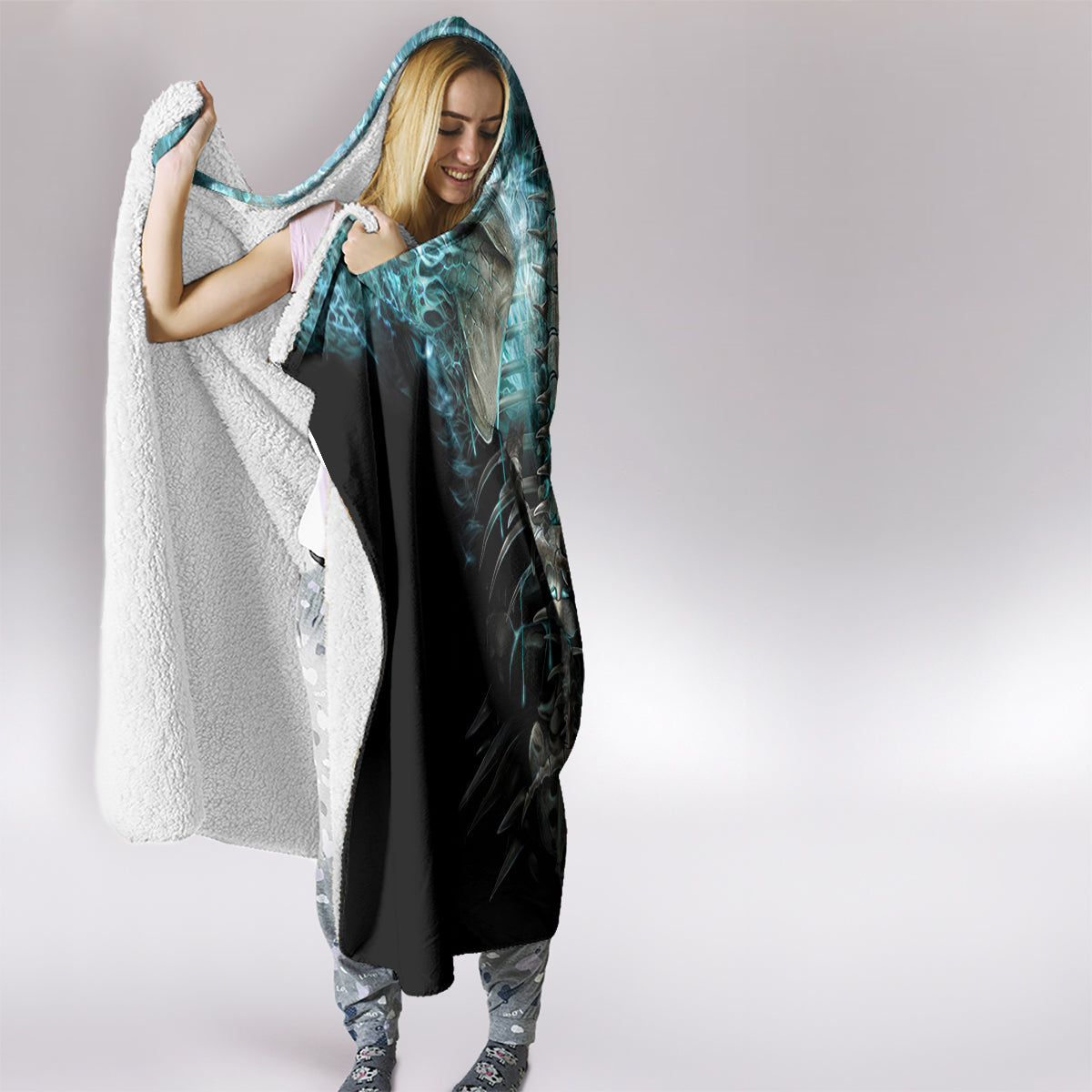 flame-twin-skull-hooded-blanket-skeleton-inside