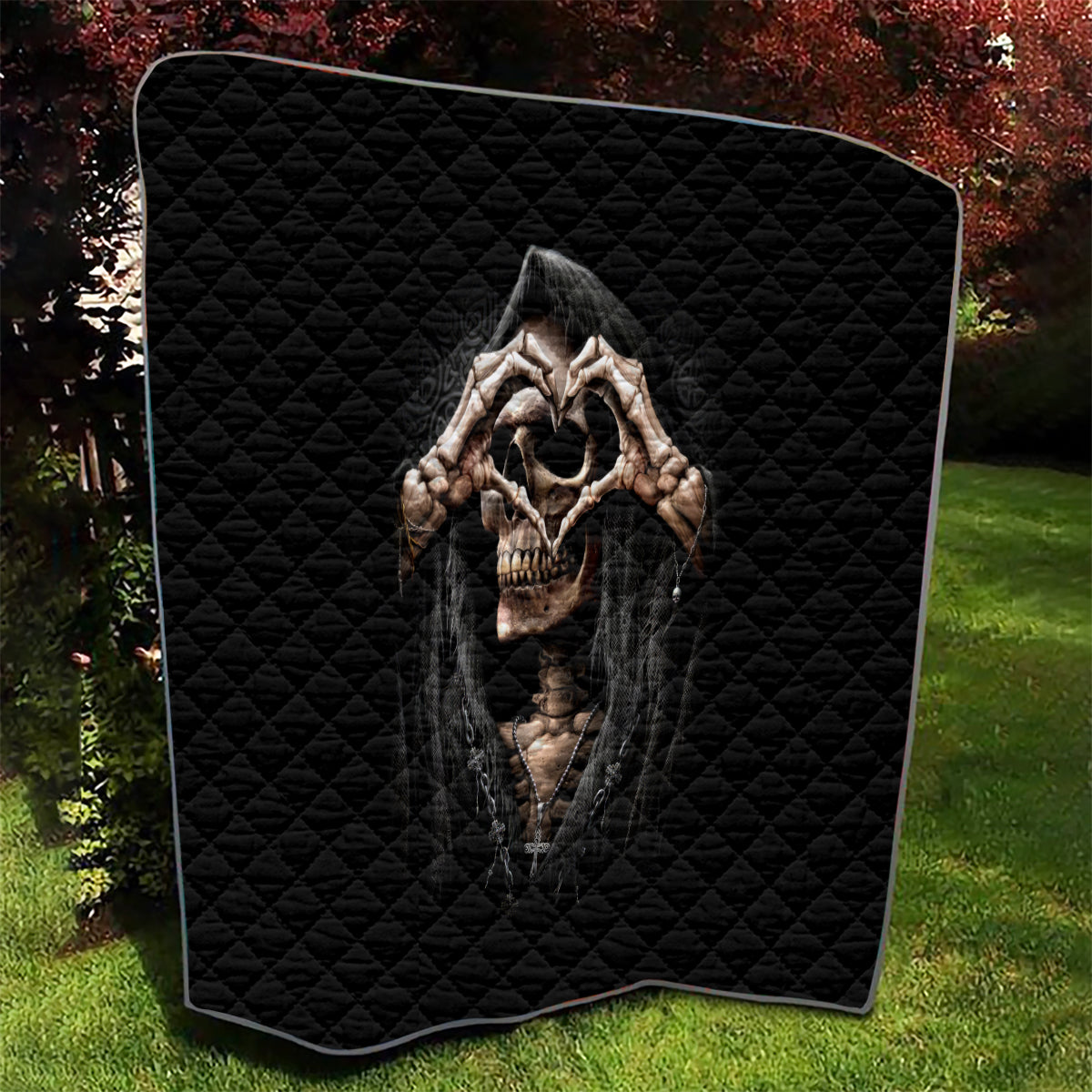 Reaper Heart Quilt Eternal Embrace - Uniting Souls in the Realm of Skulls - Wonder Print Shop
