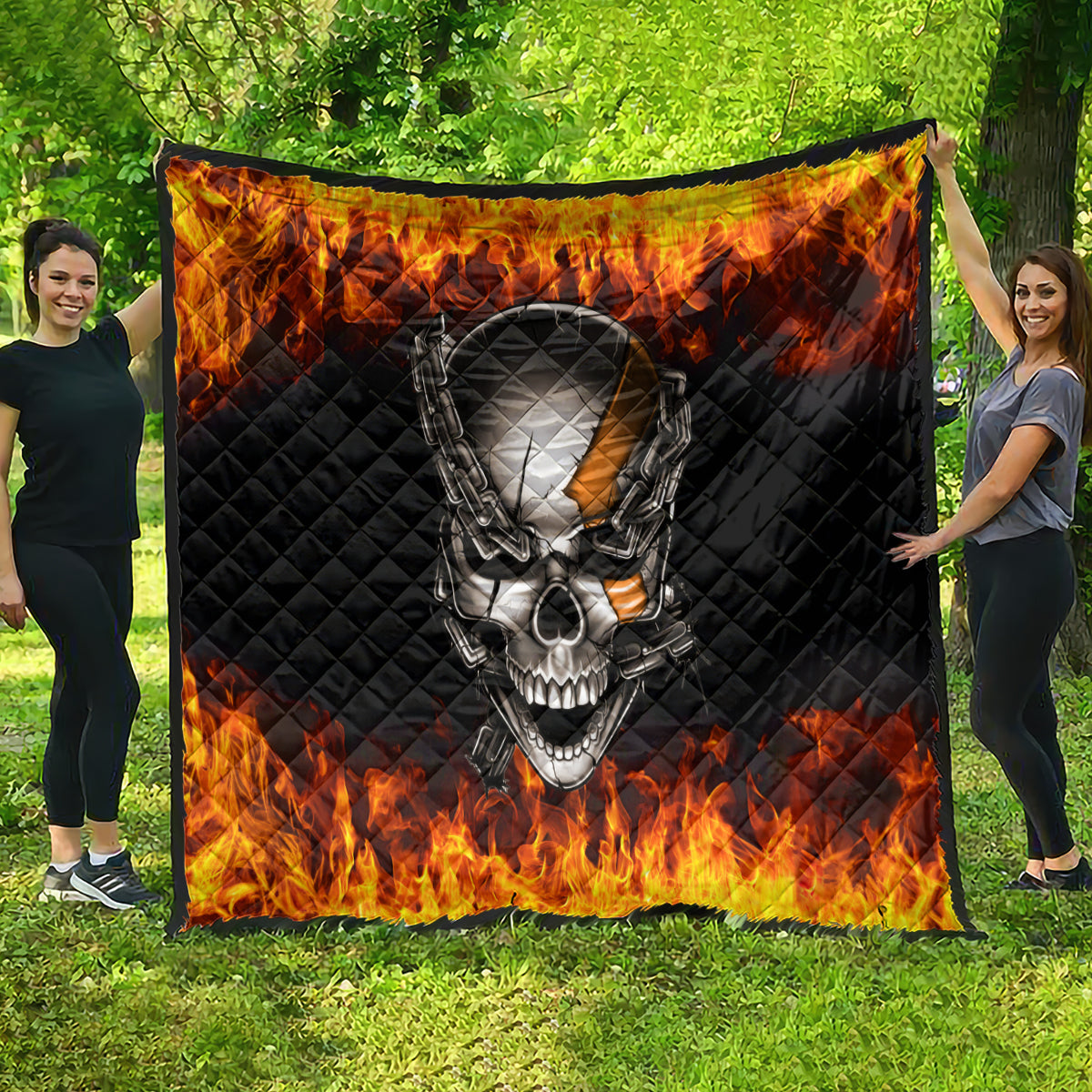Metal Skull Quilt Infernal Chains in Fiery Abyss - Wonder Print Shop