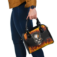 metal-skull-shoulder-handbag-infernal-chains-in-fiery-abyss