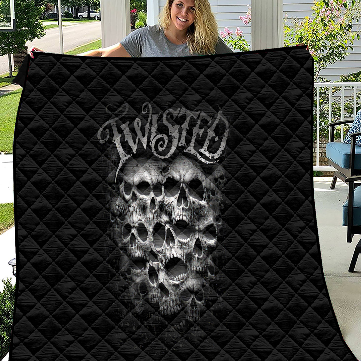 Skull Quilt Twisted Head Skull - Wonder Print Shop