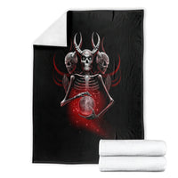 skull-blanket-prayer-skull