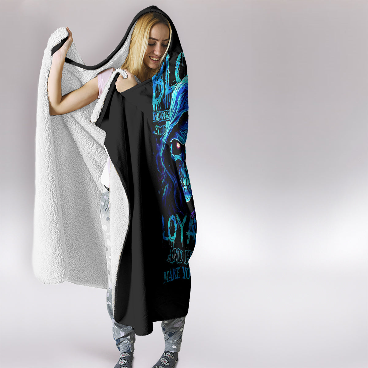 blue-flame-skull-hooded-blanket-blood-make-you-related