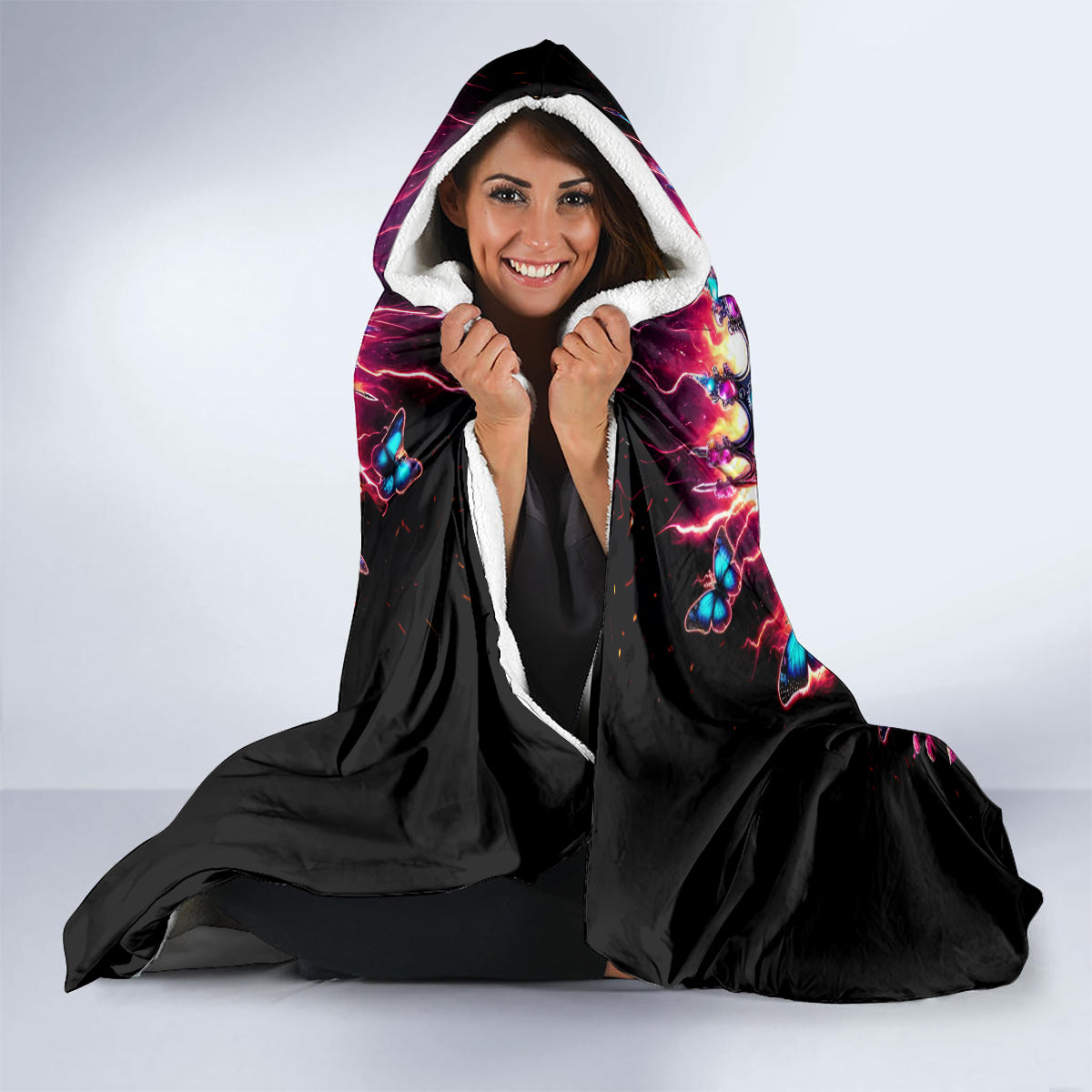 Thunder Skull Hooded Blanket Bitch I'm Not A Princess I'm The Fucking Queen