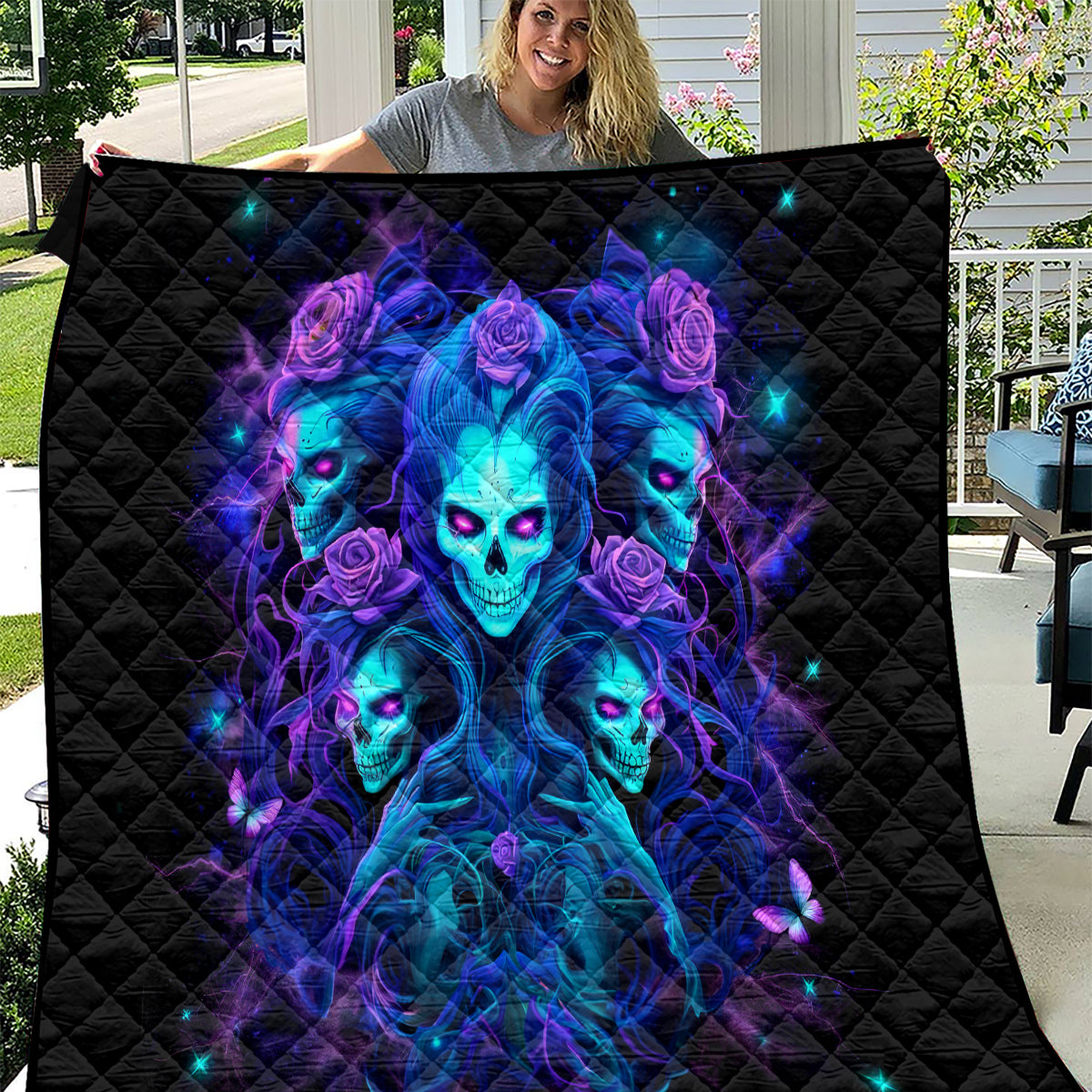 Rose Skull Quilt Four Out Of The Five Voices In My Head Think You An Idiot - Wonder Print Shop