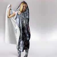 skulls-roses-and-white-snakes-hooded-blanket