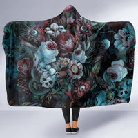 eyes-of-darkness-hooded-blanket