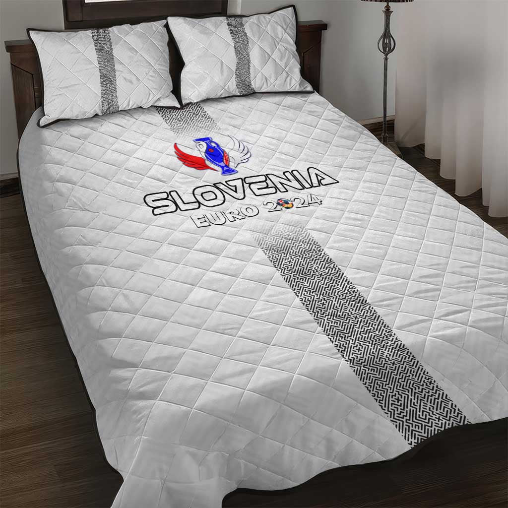 Slovenia Football 2024 Quilt Bed Set Trophy Wing Style - Wonder Print Shop