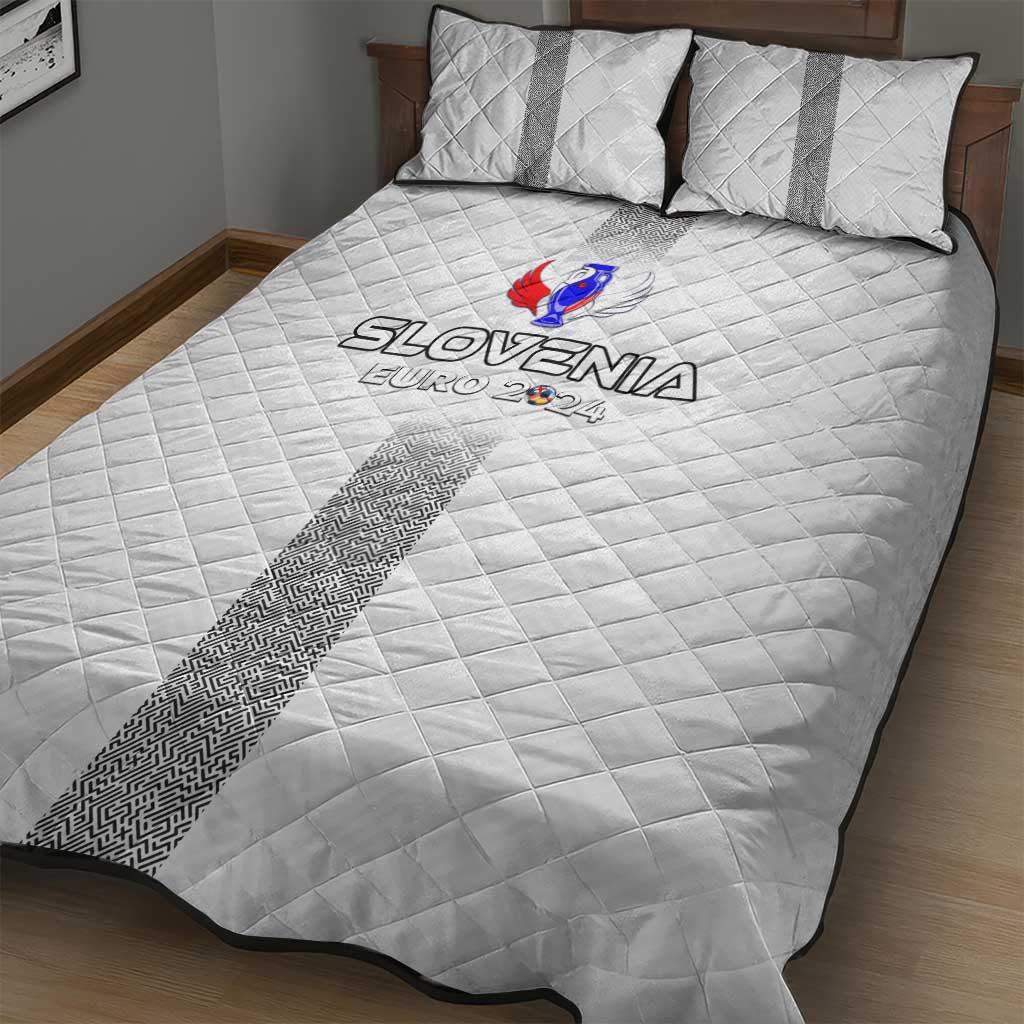 Slovenia Football 2024 Quilt Bed Set Trophy Wing Style - Wonder Print Shop
