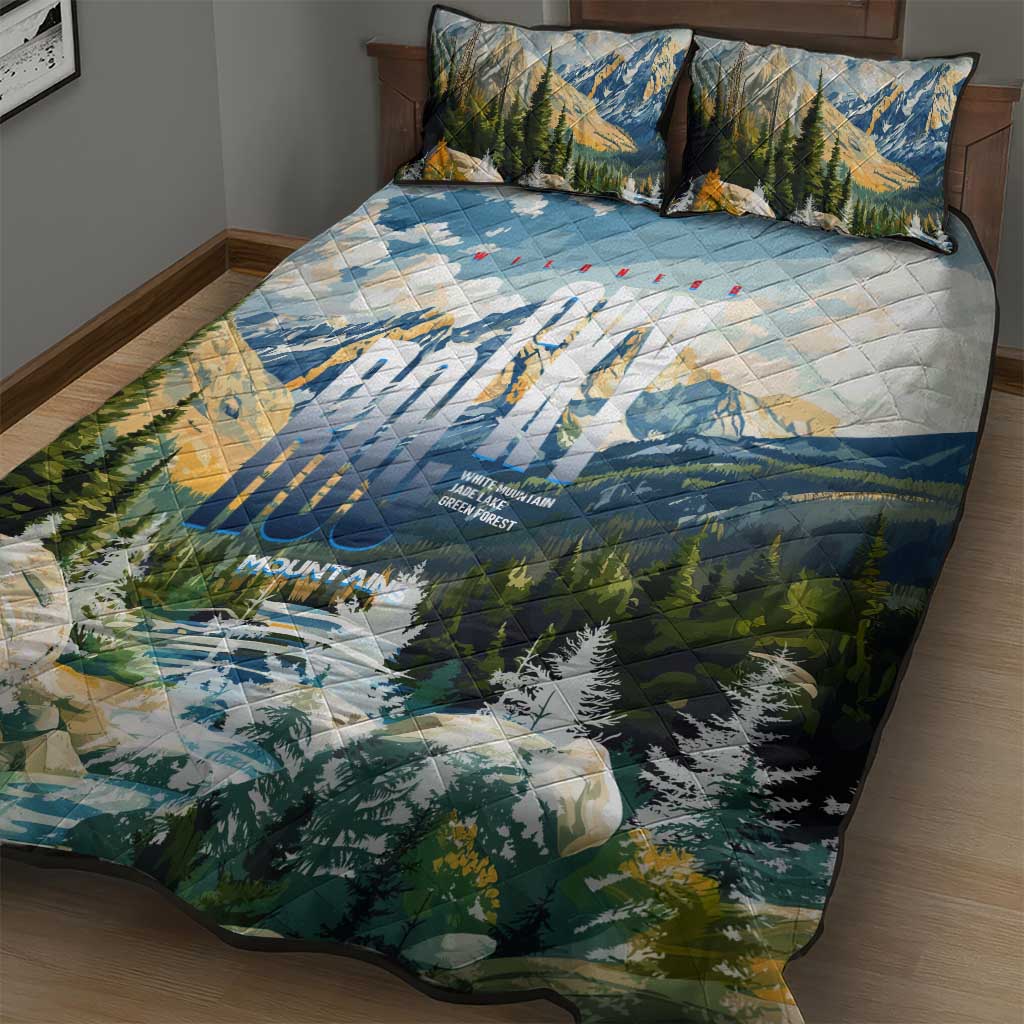 Wilderness of Rocky Mountains Quilt Bed Set