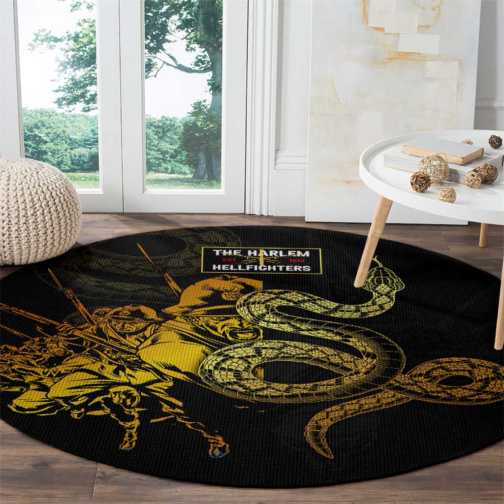 369 – A Symbol Of Valor And Dignity Round Carpet - Wonder Print Shop