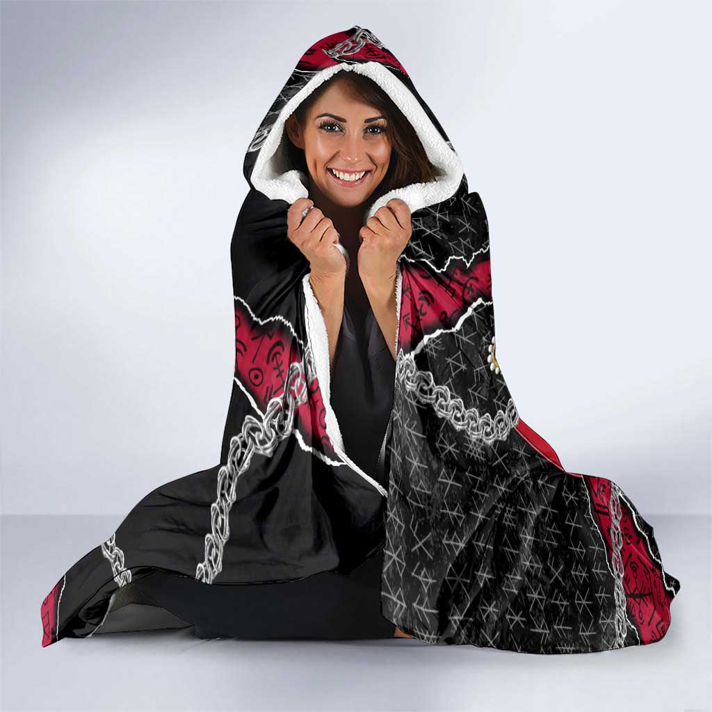 Norway Vikings Hooded Blanket Nordic Lion Bound in Runes and Chains