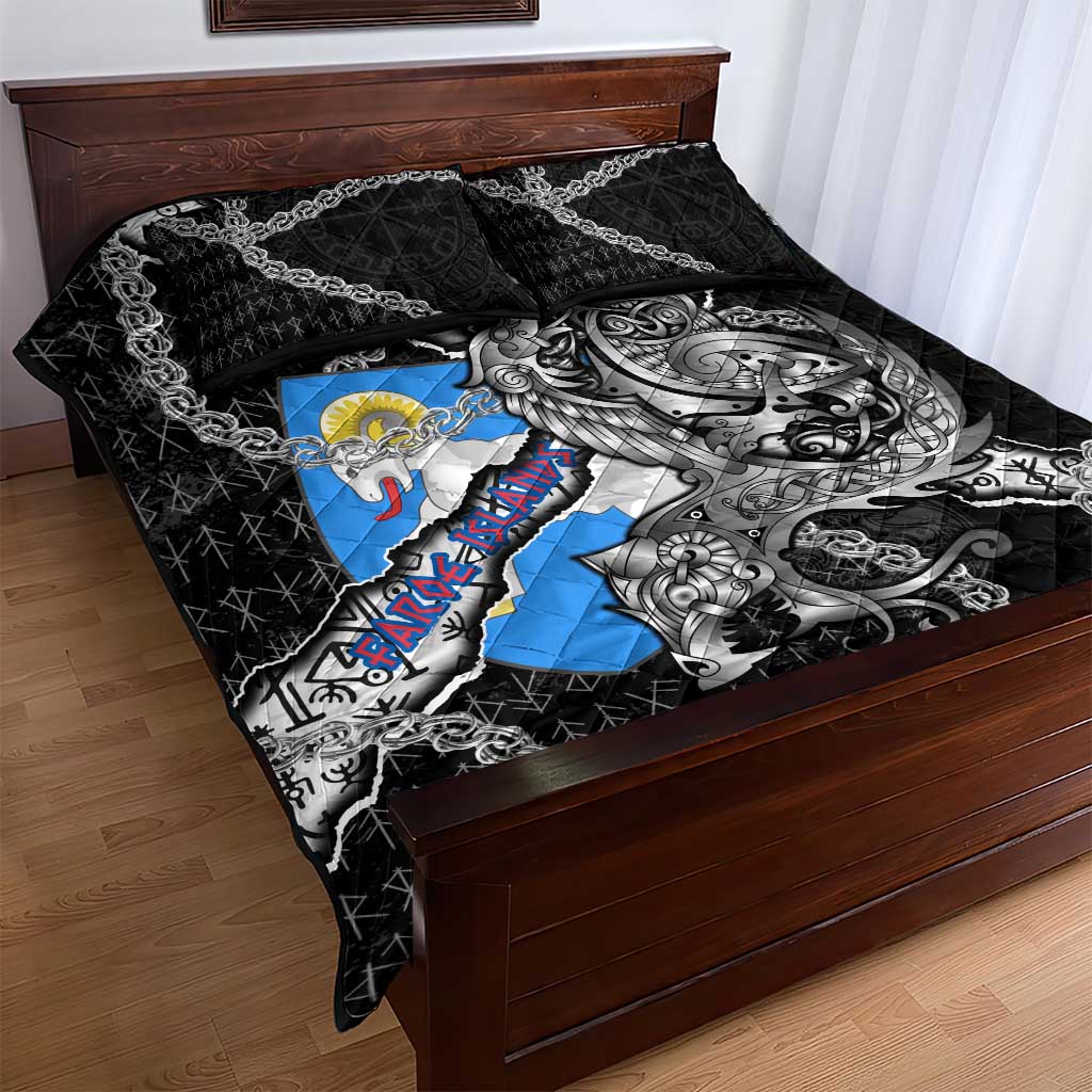 Faroe Islands Vikings Quilt Bed Set Nordic Lion Bound in Runes and Chains