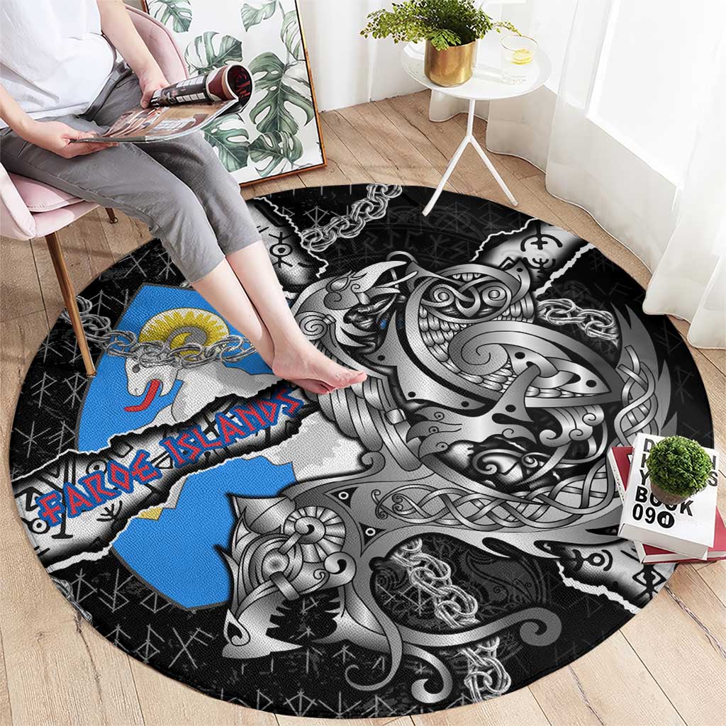 Faroe Islands Vikings Round Carpet Nordic Lion Bound in Runes and Chains