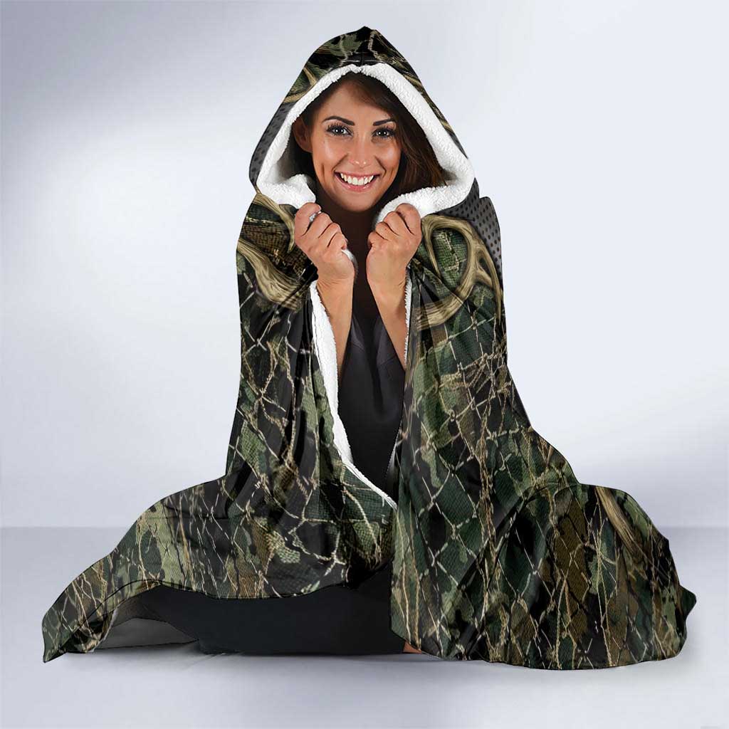 Skull Deer Hunting Camouflage Pattern Hooded Blanket Rustic Hunting Metal Mesh Background Art - Wonder Print Shop