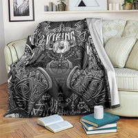 Scandinavian Viking Blanket Norse Warrior Sigil - Helmet and Battle Axes