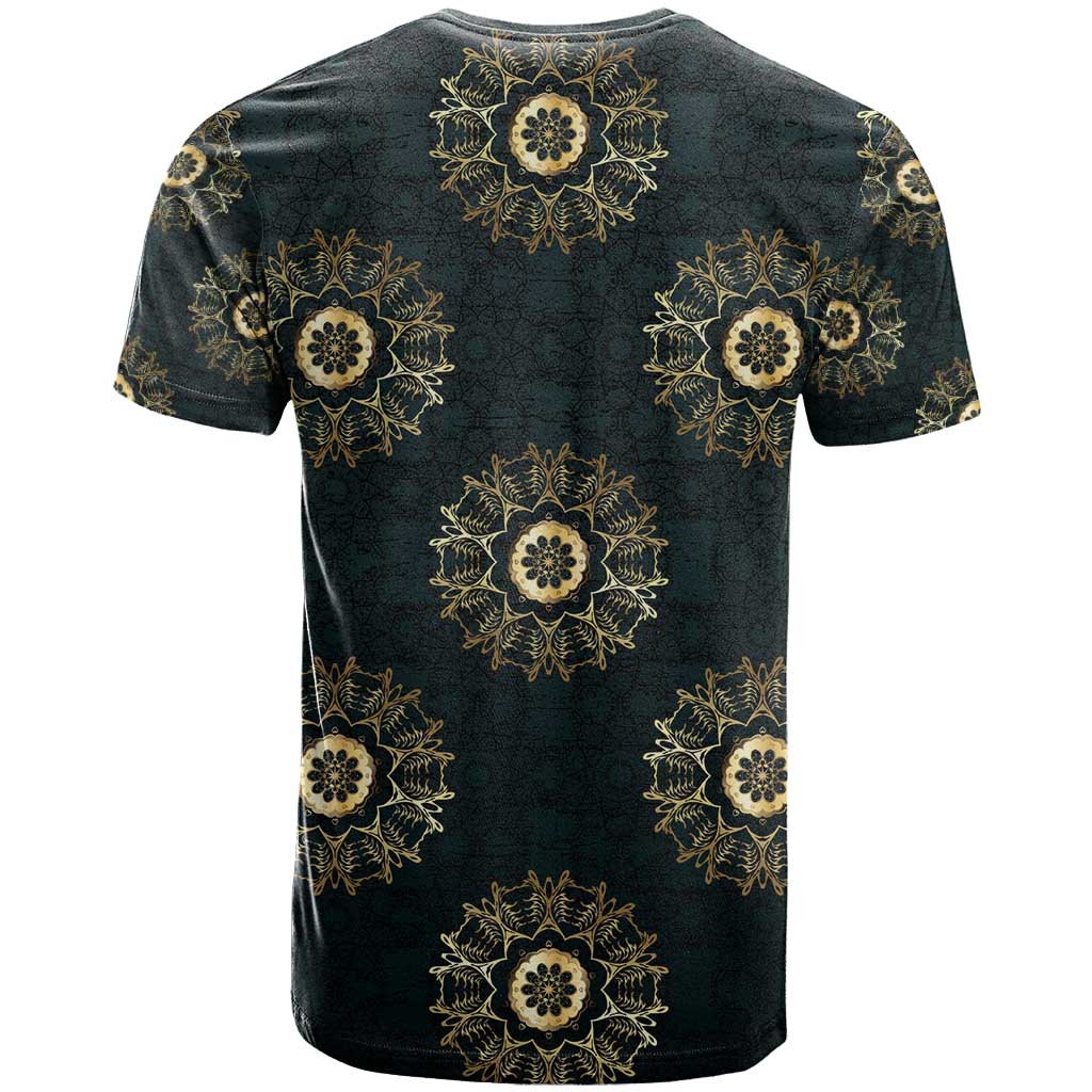 Personalized Powerful Woman in Patterns African T Shirt